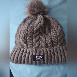 UGG Winter Hat ❄️